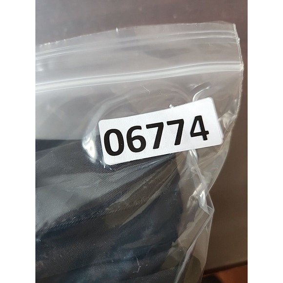 Old Navy Straight Ultimate Tech Built-In Flex Cargo Pants Mens 34x38 Black NEW - Picture 8 of 8